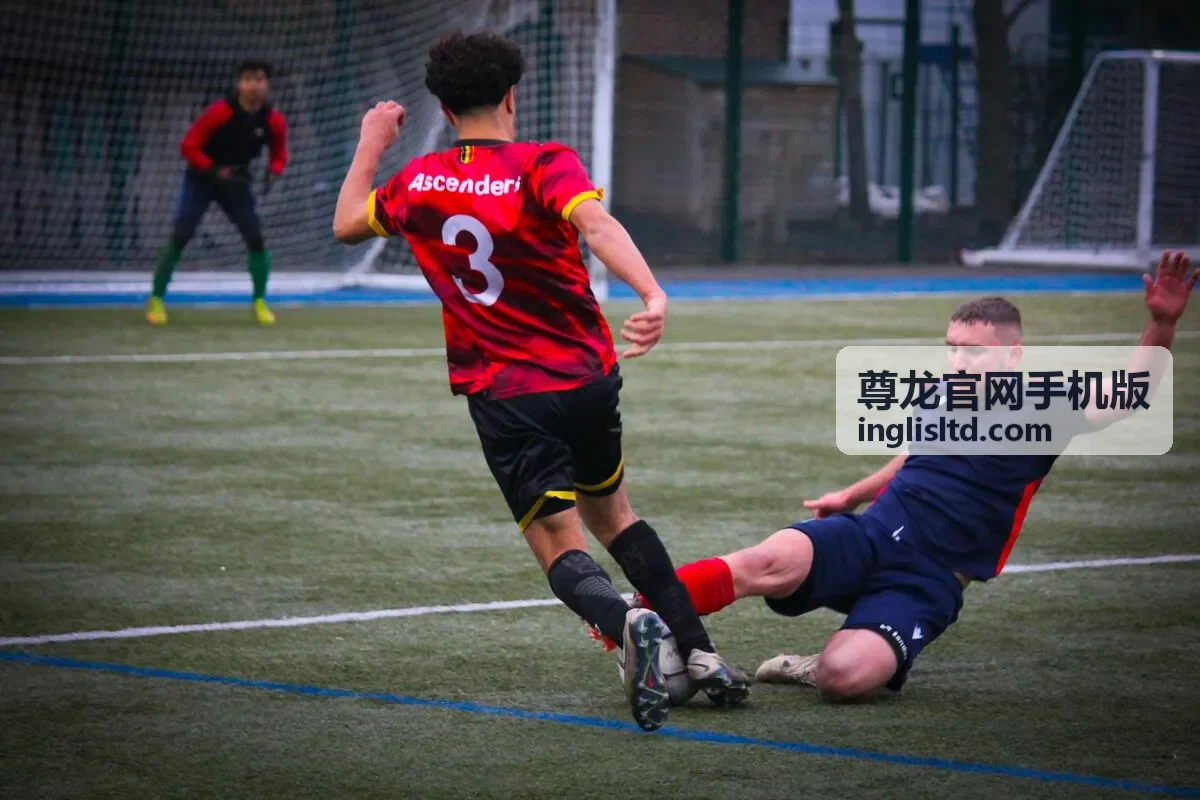 尊龙官网手机版往期回放封面一